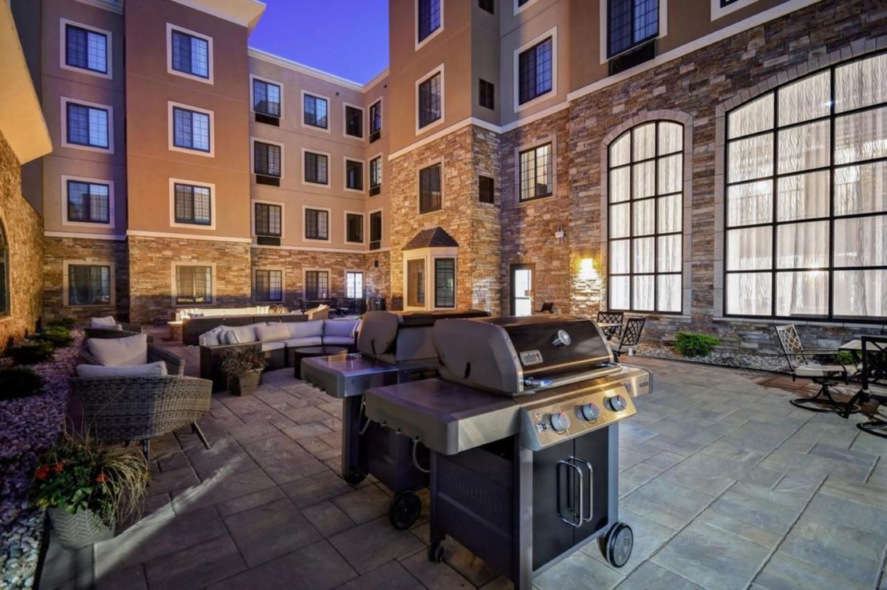 Staybridge Suites - Southgate - Detroit Area By Ihg Екстер'єр фото
